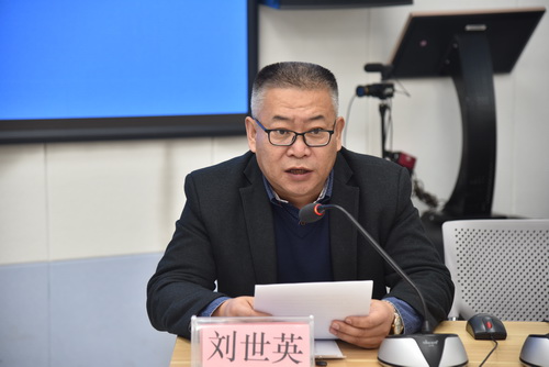 研究生院院长刘世英对本次专业学位水平评估工作情况及方案进行说明 365英国上市集团